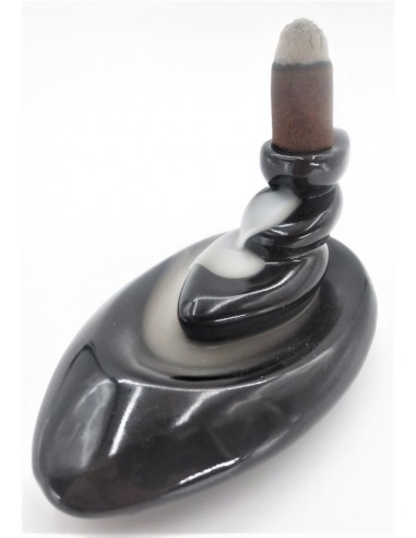 Brucia incenso a cascata Pietre in equilibrio