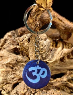 Om - Vegetal Ivory Keyring