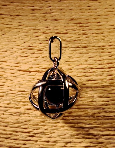 Pendant Genesa with a Black Onyx sphere