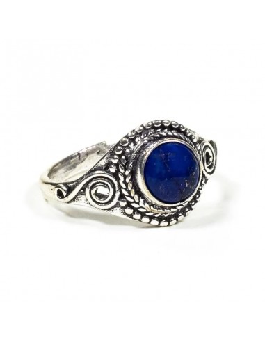 Ring with lapis lazuli