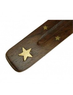 Brucia bastoncini d'incenso con stella