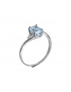 Ring with Topaz in white...