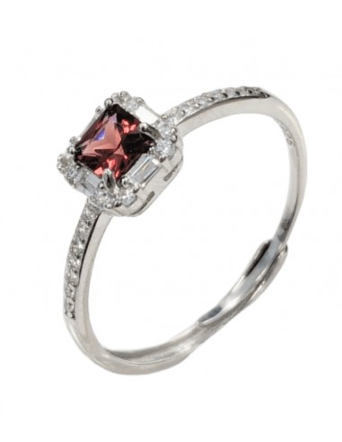 Ring with Red Garnet in 925 silver