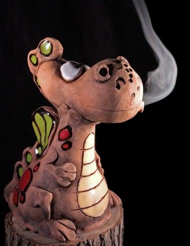 Red Dragon - incense burner