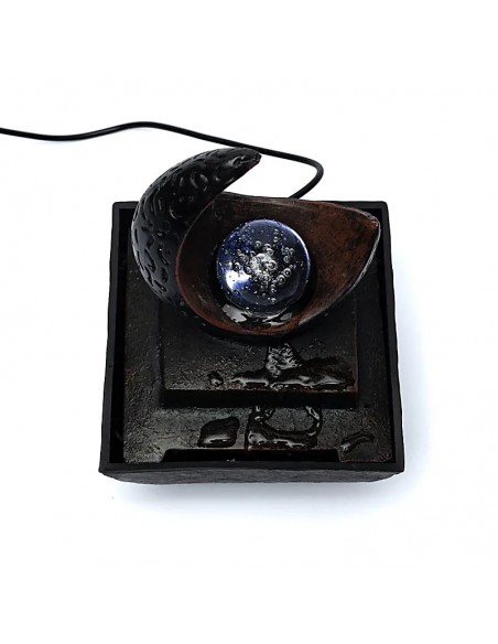 Fontana d'acqua Luna con sfera