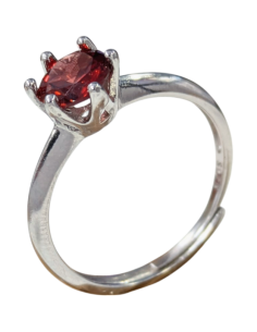 Ring with Red Garnet in 925...